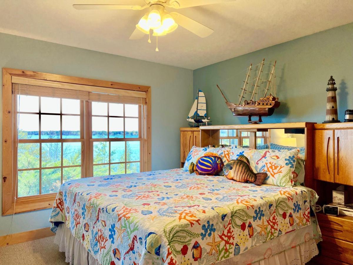 The Torch Lake Bed And Breakfast Central Lake Kültér fotó